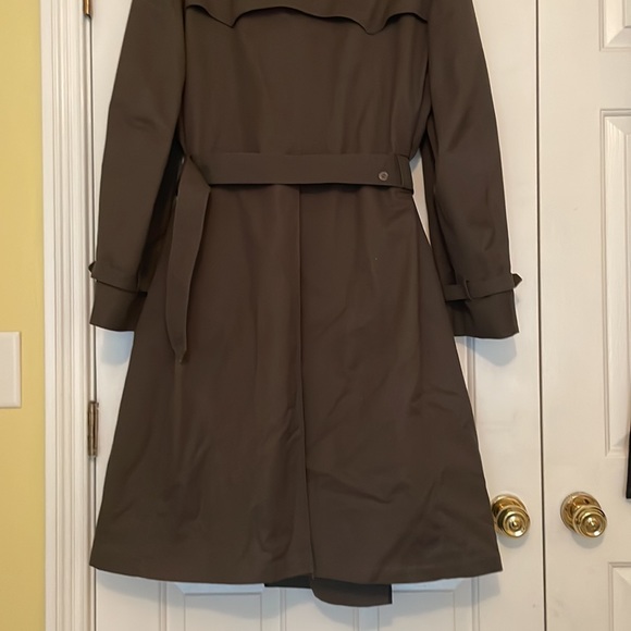 CHRISTIAN DIOR Brown Trench Coat - Picture 6 of 13